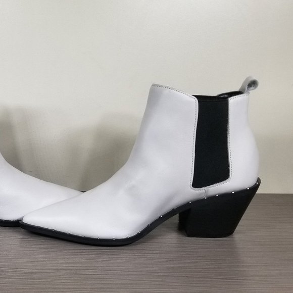 CHARLES by Charles David Polar Chelsea Boot, White Leather, Womens Size 7 - Picture 6 of 12